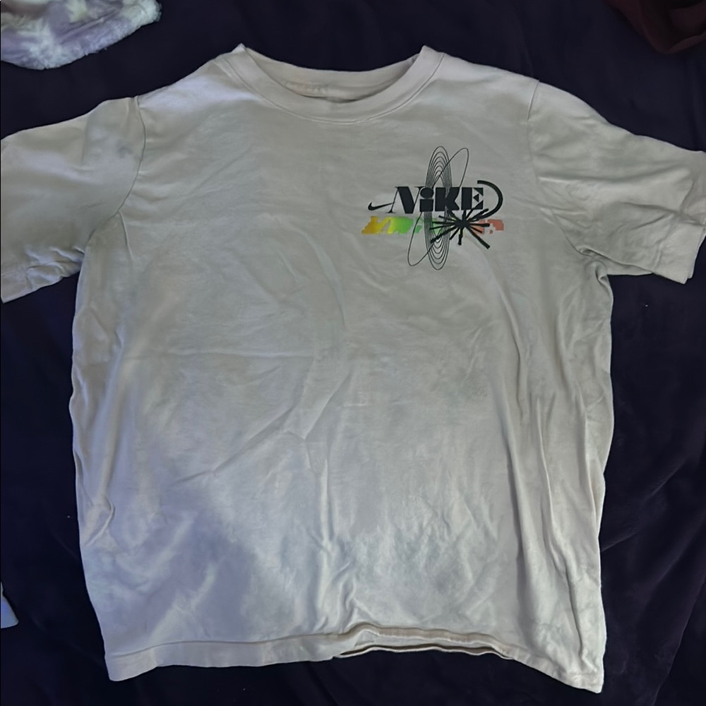 Nike light pink Graphic T-Shirt